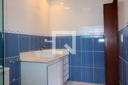 Casa à venda com 480m², 3 quartos e 7 vagasBanheiro da Suíte 3