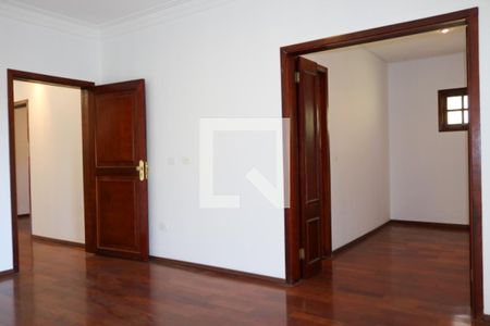 Casa à venda com 480m², 3 quartos e 7 vagasSuíte Master