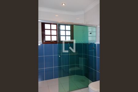 Casa à venda com 480m², 3 quartos e 7 vagasBanheiro da Suíte 3