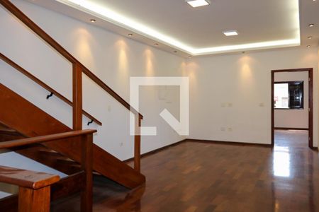 Casa à venda com 480m², 3 quartos e 7 vagasSala Piso 2