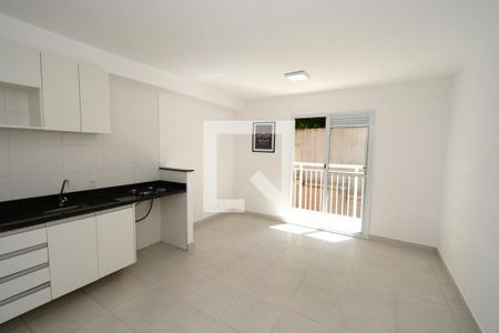 Sala/Cozinha de apartamento para alugar com 1 quarto, 40m² em Jardim Prudência, São Paulo