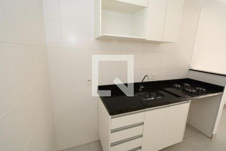 Cozinha e Área de Serviço de apartamento para alugar com 1 quarto, 40m² em Jardim Prudência, São Paulo
