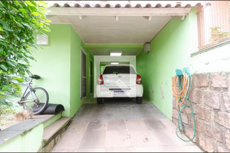 Casa à venda com 232m², 3 quartos e 3 vagasGaragem