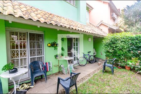 Casa à venda com 232m², 3 quartos e 3 vagasDetalhe Jardim