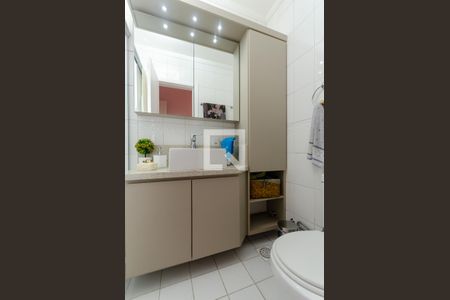 Casa à venda com 232m², 3 quartos e 3 vagasBanheiro da Suíte