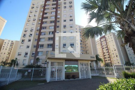Apartamento à venda com 76m², 2 quartos e 1 vagaFachada e portaria