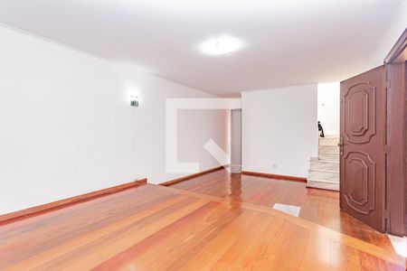 Sala de casa para alugar com 3 quartos, 170m² em Vila Santo Estefano, São Paulo