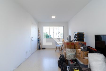 Sala de apartamento para alugar com 2 quartos, 57m² em Santa Terezinha, São Paulo