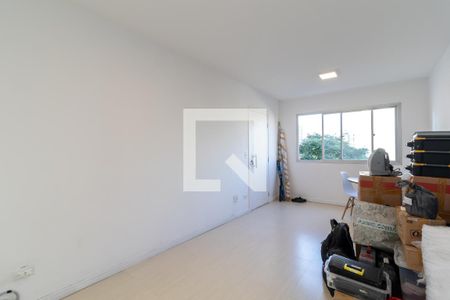 Sala de apartamento para alugar com 2 quartos, 57m² em Santa Terezinha, São Paulo