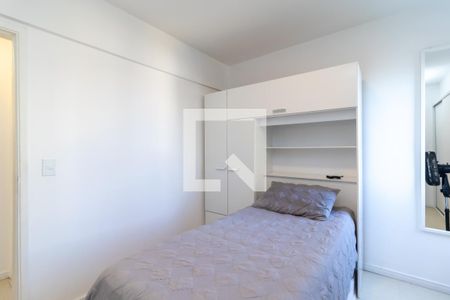 Quarto 1 de apartamento para alugar com 2 quartos, 57m² em Santa Terezinha, São Paulo