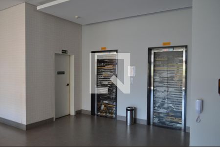 Apartamento à venda com 48m², 1 quarto e 1 vagaElevador