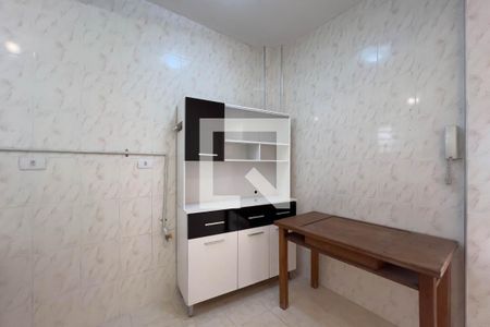 Cozinha de kitnet/studio para alugar com 1 quarto, 30m² em Aclimação, São Paulo