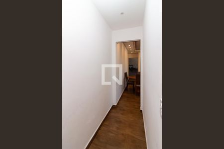 Apartamento para alugar com 77m², 2 quartos e 2 vagasCorredor