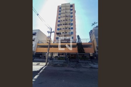 Apartamento para alugar com 77m², 2 quartos e 2 vagasFachada