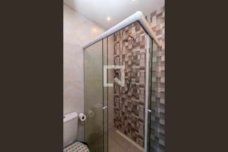 Apartamento para alugar com 77m², 2 quartos e 2 vagasBanheiro