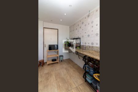 Apartamento para alugar com 77m², 2 quartos e 2 vagasCozinha