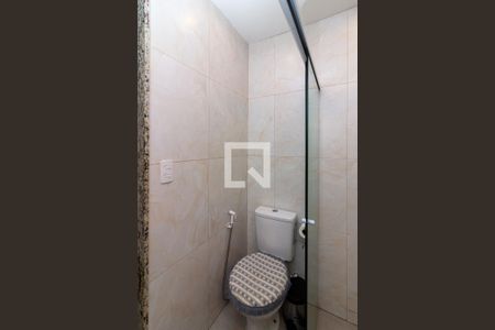 Apartamento para alugar com 77m², 2 quartos e 2 vagasBanheiro da Suíte