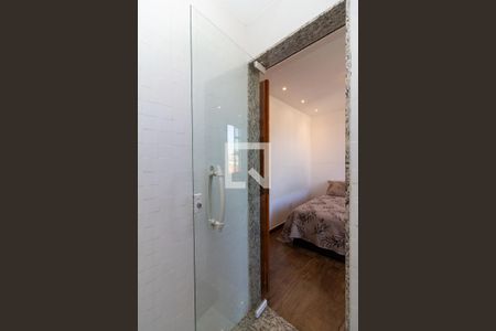 Apartamento para alugar com 77m², 2 quartos e 2 vagasBanheiro da Suíte