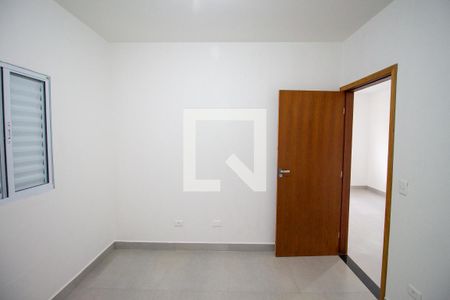 Quarto 1 de casa para alugar com 2 quartos, 57m² em Jardim Santo Elias (são Miguel), São Paulo
