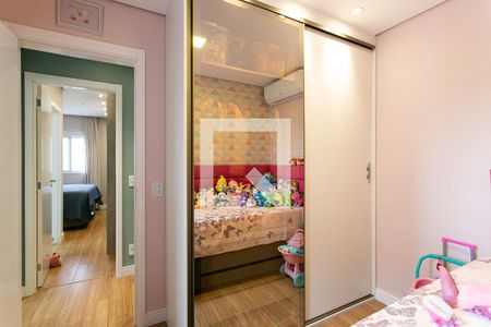 Apartamento à venda com 80m², 3 quartos e 2 vagasQuarto