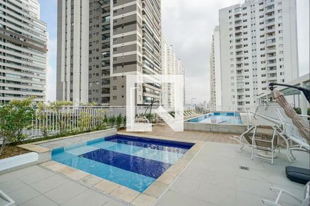 Apartamento à venda com 80m², 3 quartos e 2 vagasÁrea comum - Piscina