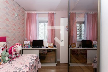 Apartamento à venda com 80m², 3 quartos e 2 vagasQuarto