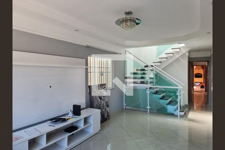 Sala  de casa à venda com 3 quartos, 245m² em Parque Continental Ii, Guarulhos