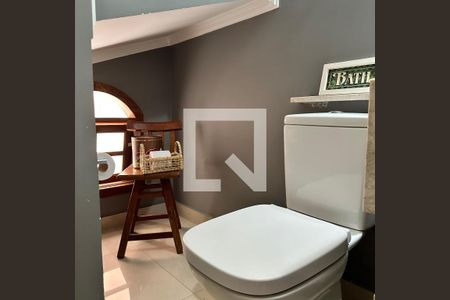 Casa à venda com 166m², 3 quartos e 3 vagasLavabo