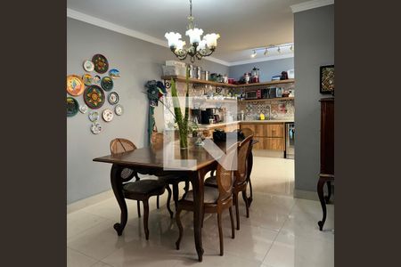 Casa à venda com 166m², 3 quartos e 3 vagasCozinha Americana