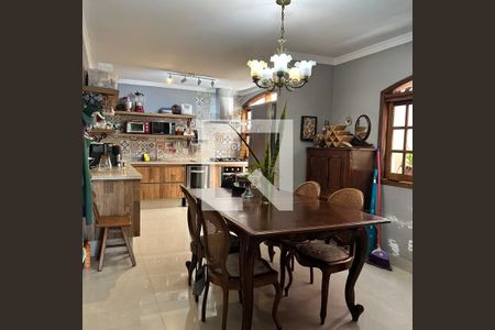 Casa à venda com 166m², 3 quartos e 3 vagasCozinha Americana