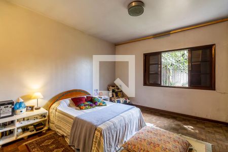 Casa à venda com 270m², 3 quartos e 5 vagasSuíte