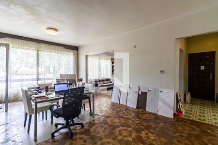 Sala de casa à venda com 3 quartos, 270m² em Alto de Pinheiros, São Paulo