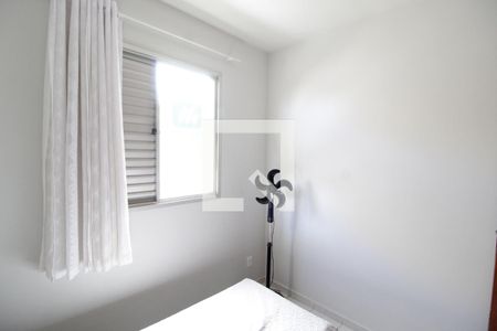 Quarto 1 - Suíte de apartamento para alugar com 2 quartos, 60m² em Santa Mônica, Uberlândia