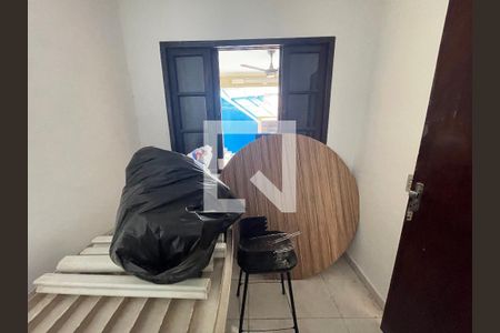 Casa à venda com 130m², 4 quartos e 3 vagasSuíte 2