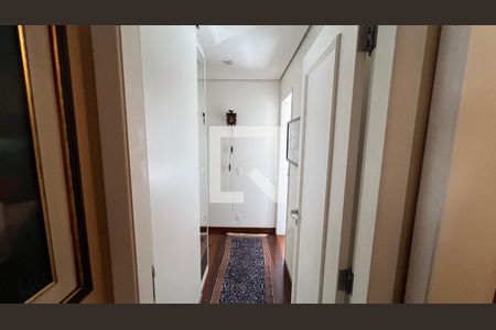 Apartamento para alugar com 106m², 2 quartos e 2 vagas Apartamento para alugar com 106m², 2 quartos e 2 vagasCorredor