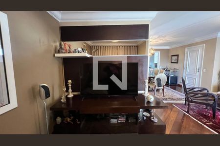 Sala de TV de apartamento para alugar com 2 quartos, 106m² em Pinheiros, São Paulo