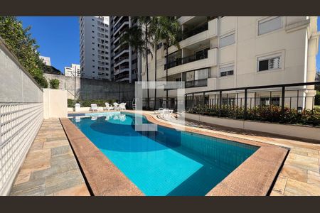 Apartamento para alugar com 106m², 2 quartos e 2 vagas Apartamento para alugar com 106m², 2 quartos e 2 vagasPiscina