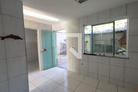 Casa de condomínio à venda com 230m², 3 quartos e 2 vagasCozinha