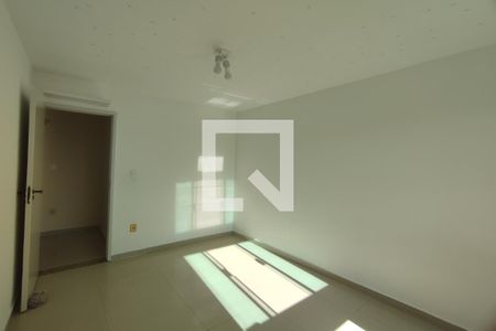 Casa de condomínio à venda com 230m², 3 quartos e 2 vagasQuarto 1