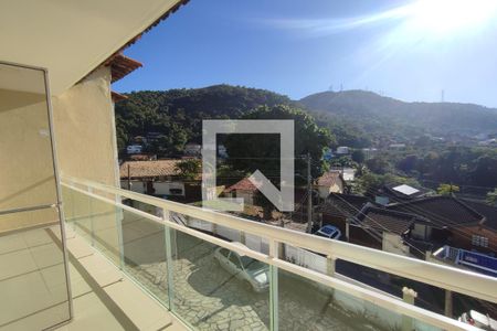 Casa de condomínio à venda com 230m², 3 quartos e 2 vagasVaranda dos Quartos 1 e 2