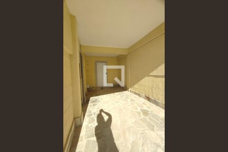 Casa de condomínio à venda com 230m², 3 quartos e 2 vagasGaragem