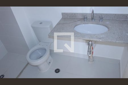Apartamento à venda com 78m², 2 quartos e 1 vagaBanheiro 2