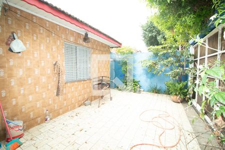 Casa à venda com 320m², 2 quartos e 2 vagas Casa à venda com 320m², 2 quartos e 2 vagasGaragem