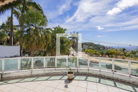 Varanda de casa para alugar com 4 quartos, 450m² em Mangabeiras, Belo Horizonte