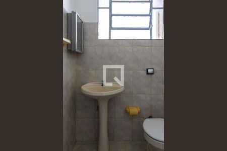 Banheiro de apartamento para alugar com 1 quarto, 40m² em Menino Deus, Porto Alegre
