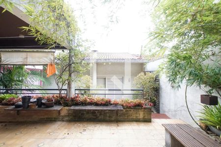 Casa à venda com 180m², 4 quartos e 2 vagasTerraço