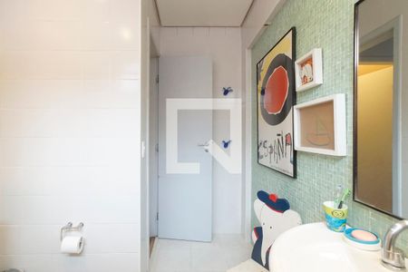 Casa à venda com 180m², 4 quartos e 2 vagasBanheiro