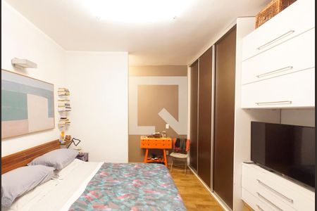 Casa à venda com 180m², 4 quartos e 2 vagasQuarto Suíte