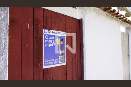 Casa de condomínio à venda com 152m², 3 quartos e 2 vagasPlaquinha