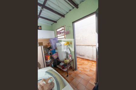 Casa à venda com 110m², 2 quartos e 2 vagas Casa à venda com 110m², 2 quartos e 2 vagasÁrea de serviço